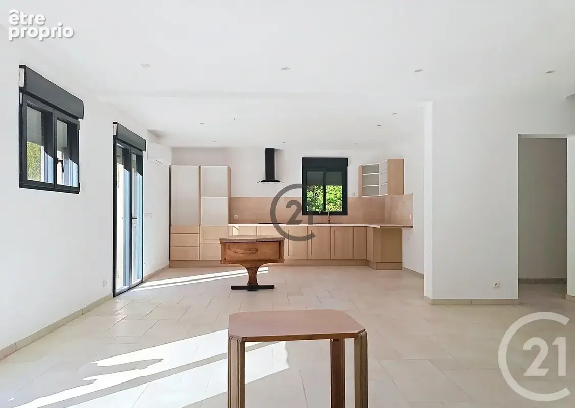Maison 6 pièces 155 m² à vendre à Chalautre-La-Petite (77160) - photo 2