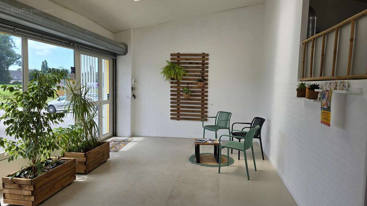 Photo 2 - Commerce à PLUNERET