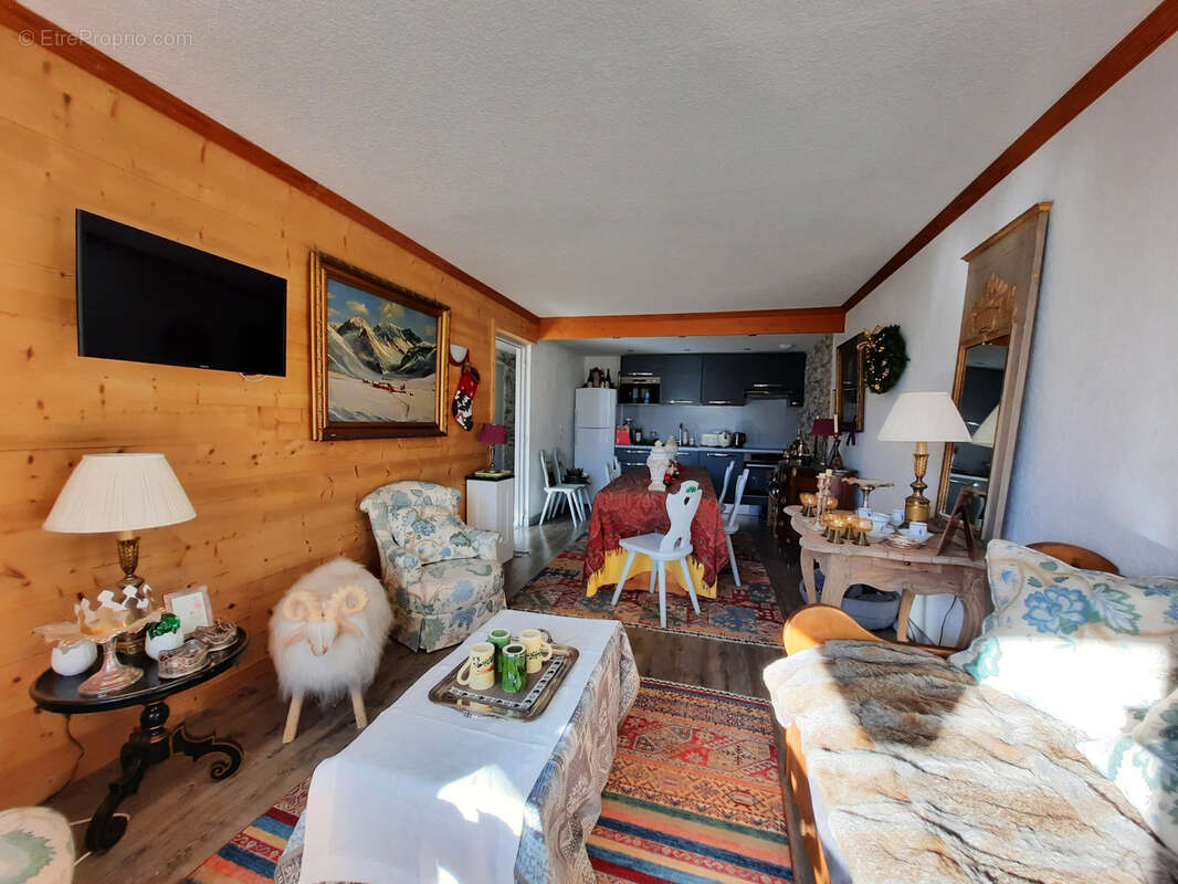 Appartement à SAINT-JEAN-DE-BELLEVILLE