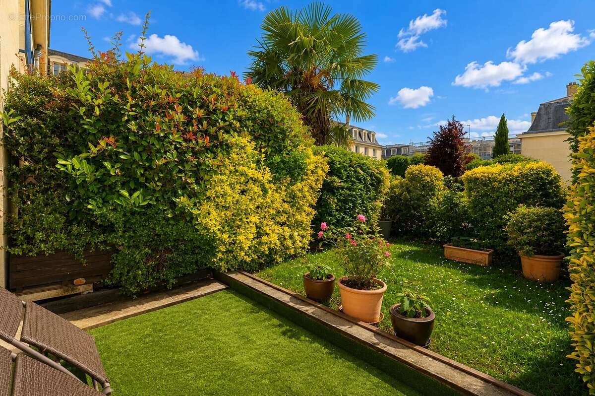 Appartement à VERSAILLES