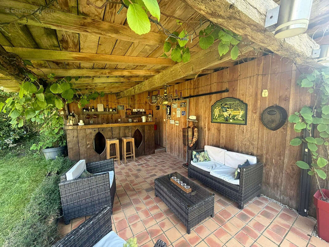 Maison à MAUPREVOIR