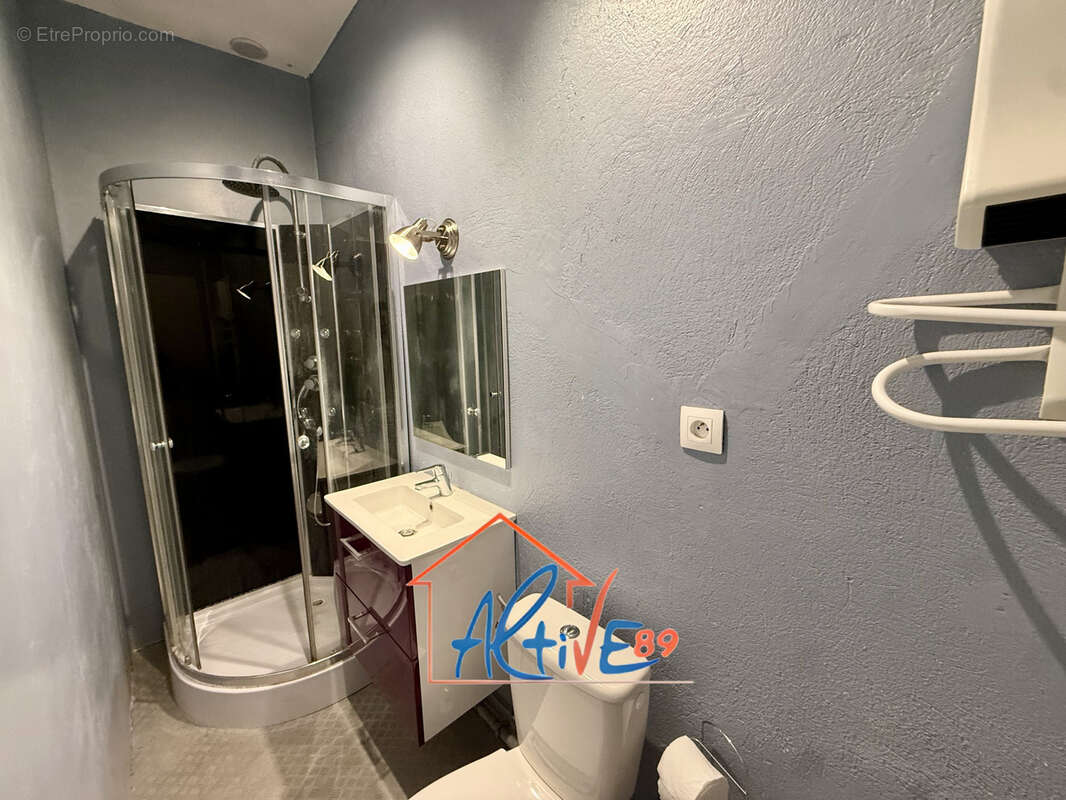 Maison familiale de 187m2 avec 4 chambres et fort potentiel à Bonnard - photo 12