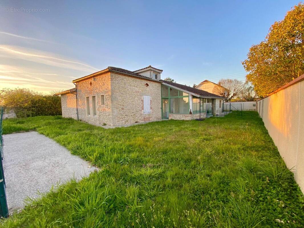 Photo 1 - Maison à VILLENEUVE-SUR-LOT