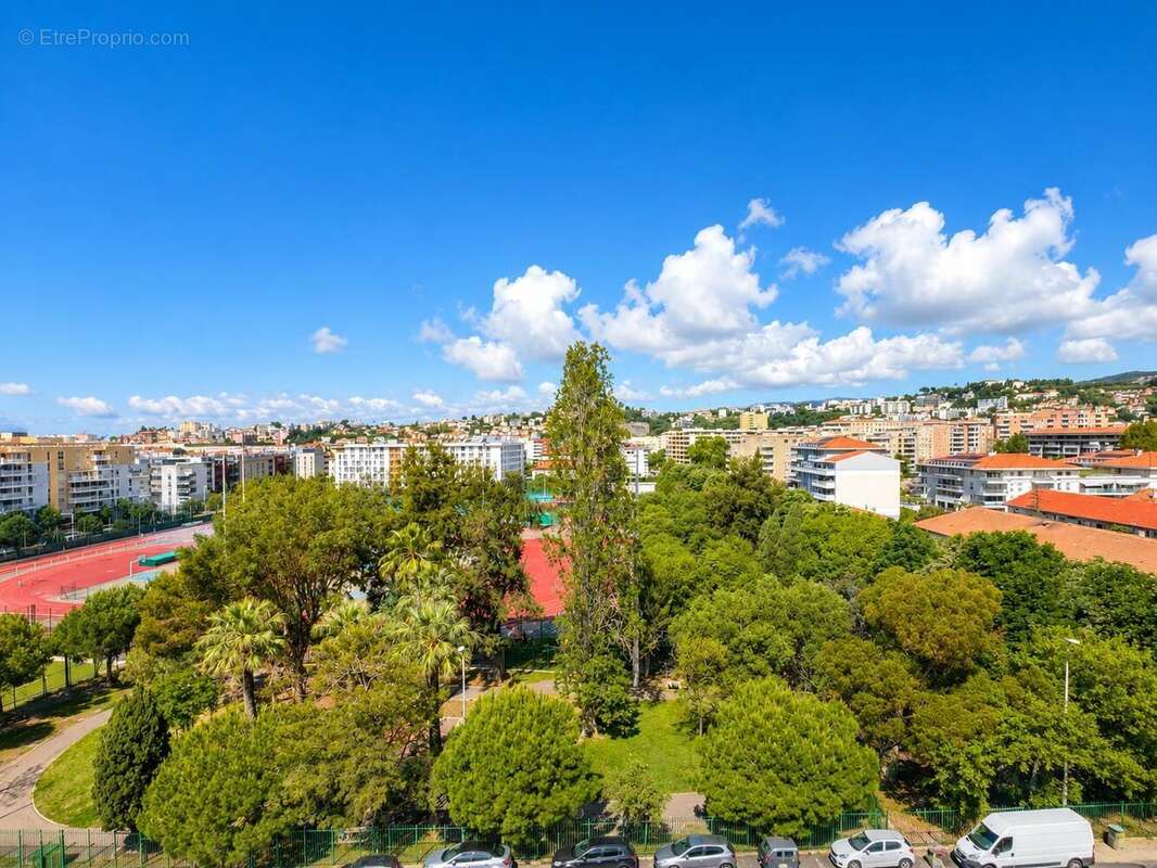   - Appartement à NICE