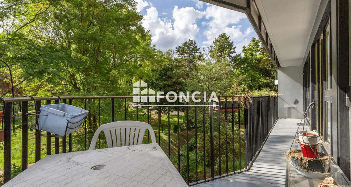 Appartement à GRIGNY