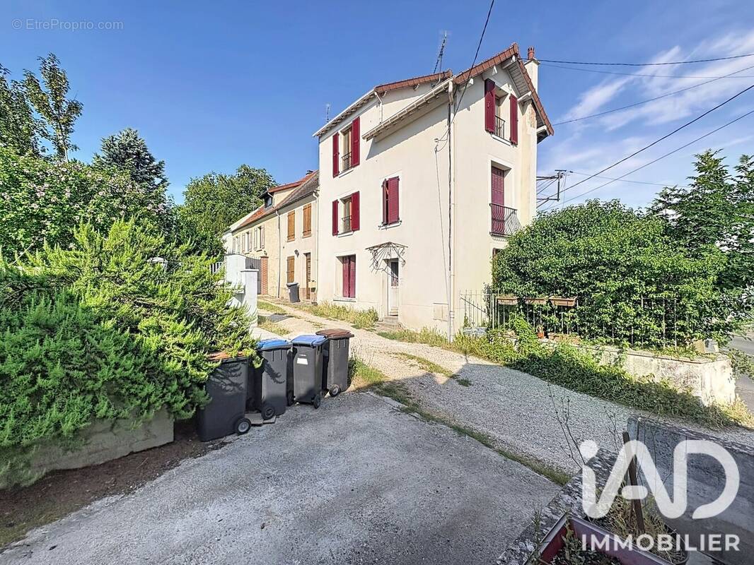 Photo 1 - Maison à NANTEUIL-LES-MEAUX