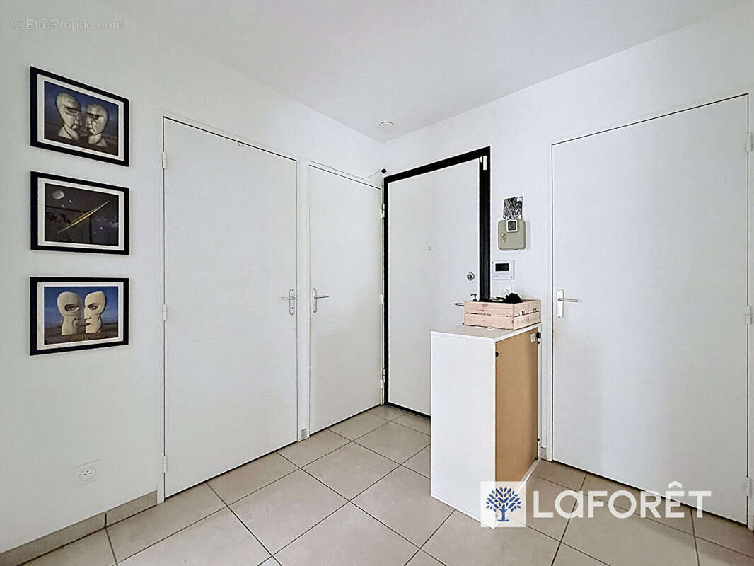 Appartement à CHAMPAGNE-AU-MONT-D'OR