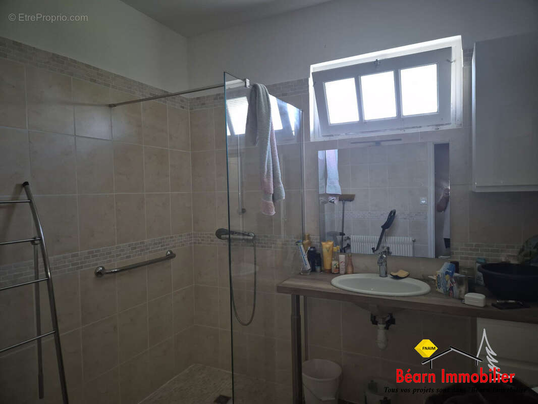 Maison 139 m² à Orthez  - photo 9