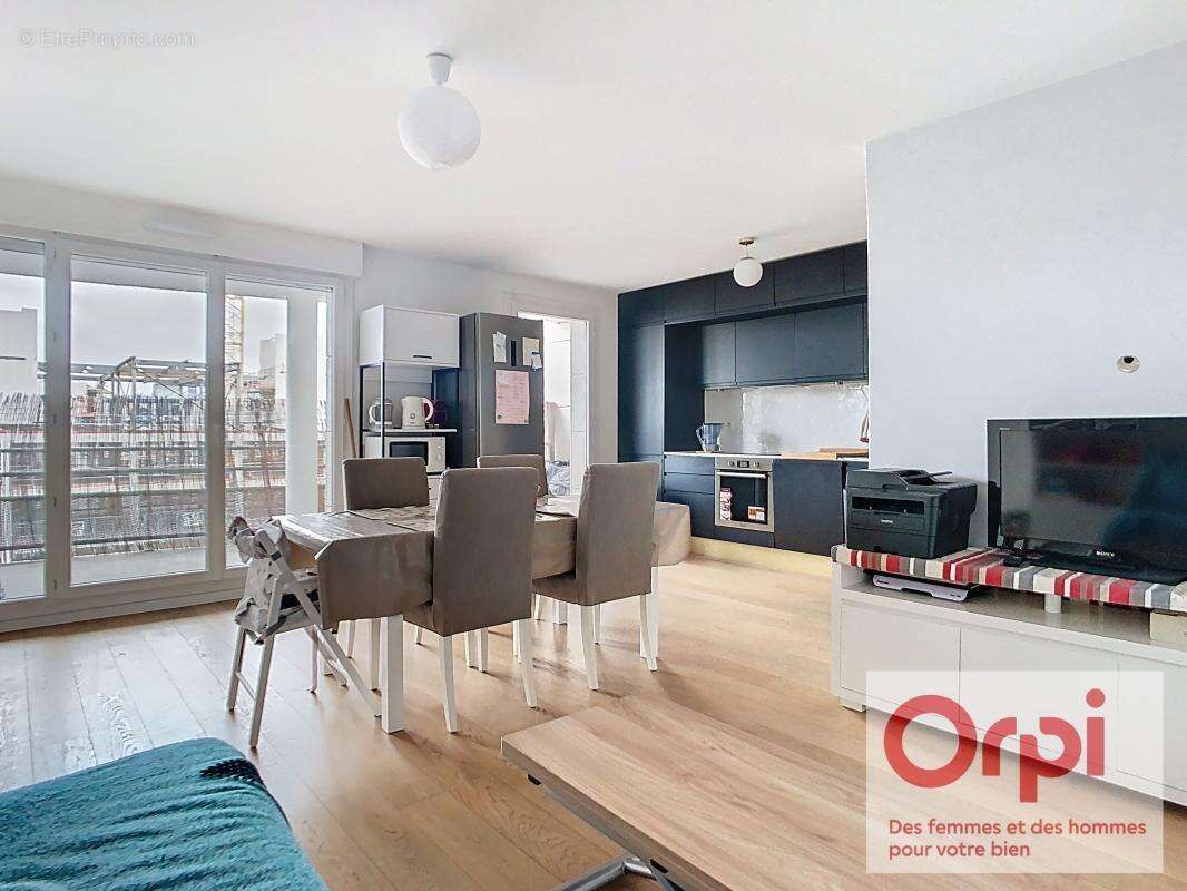 Appartement à ISSY-LES-MOULINEAUX