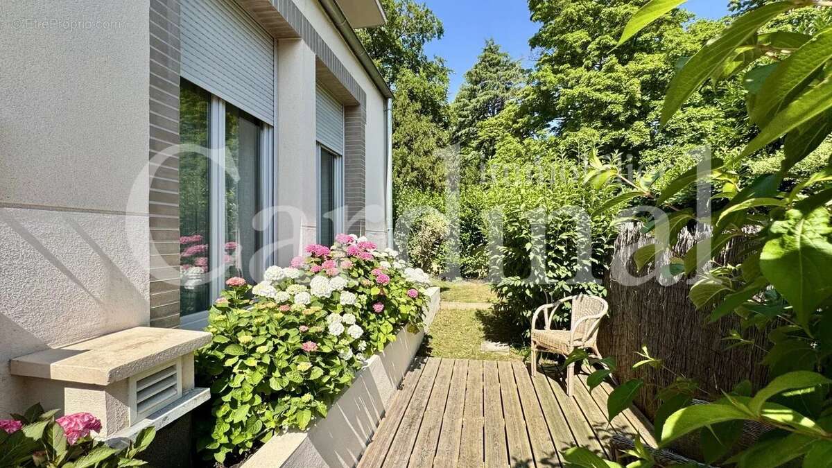 Maison à NOISY-LE-ROI