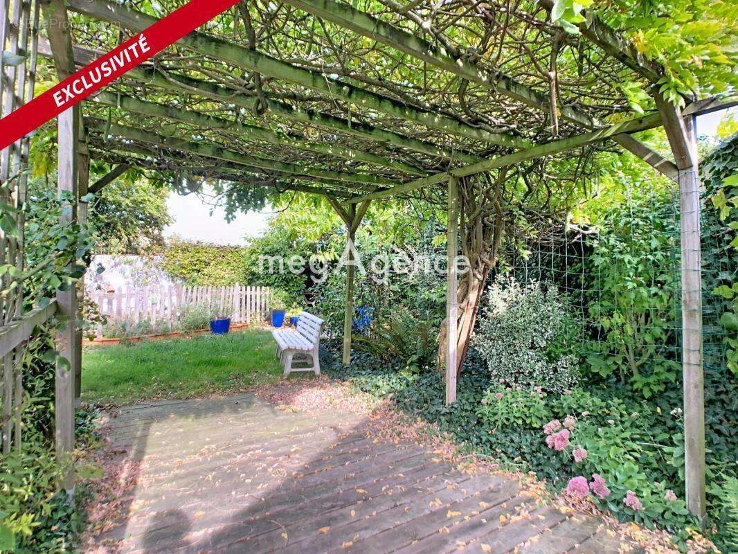 Maison à RIS-ORANGIS