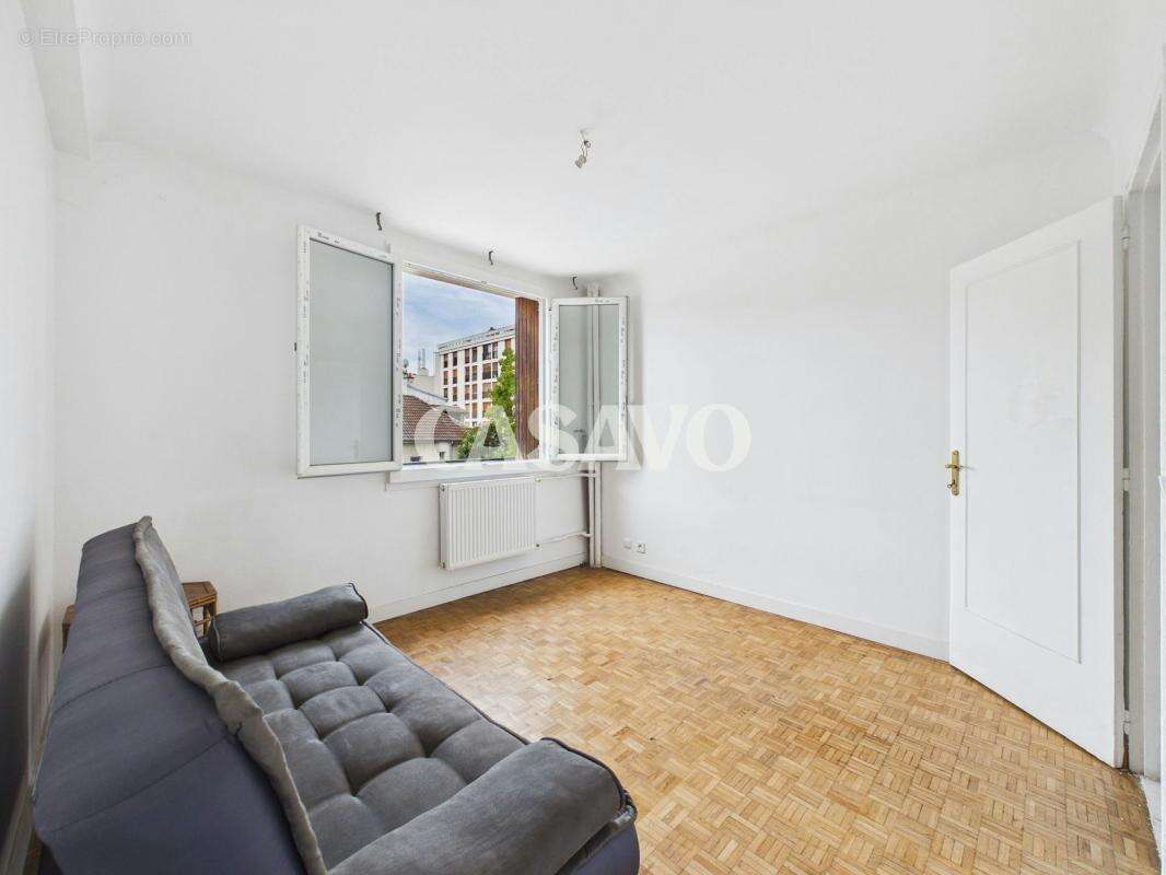 Vente Appartement 3 pièces de 61m² - 93200 Saint-Denis - photo 10