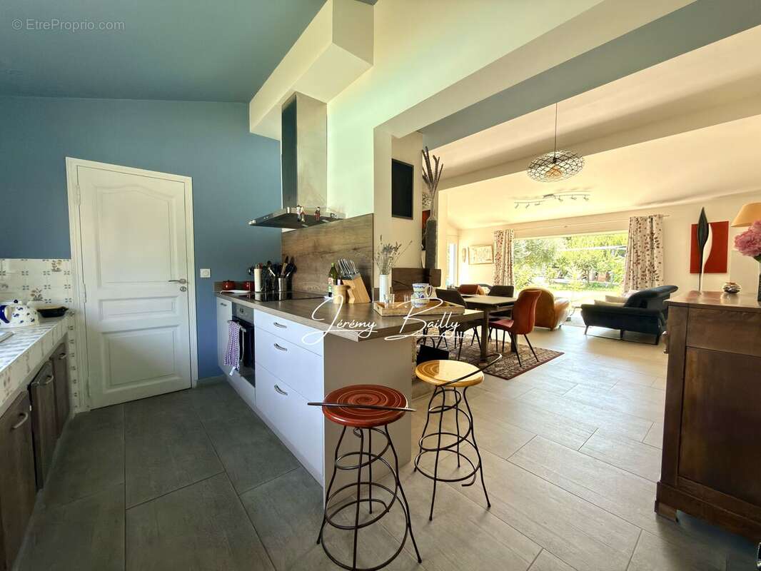 Maison 158 m² à Millas  - photo 5
