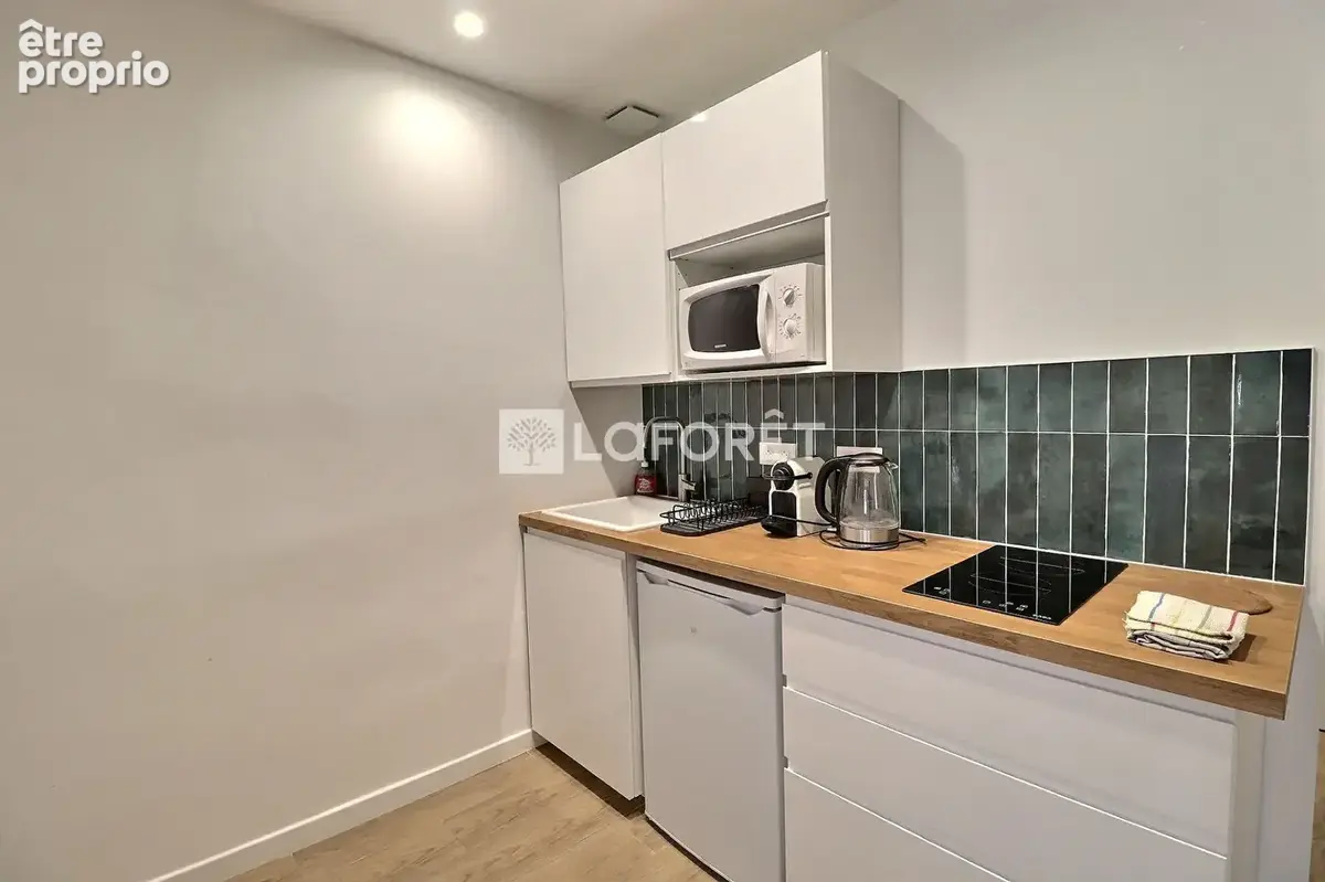 Coeur de ville - appartement 41 m² rénové et meublé -1er étage - photo 4