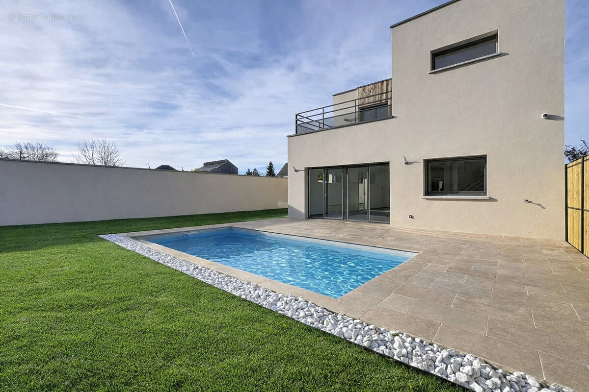 Maison à CORMONTREUIL
