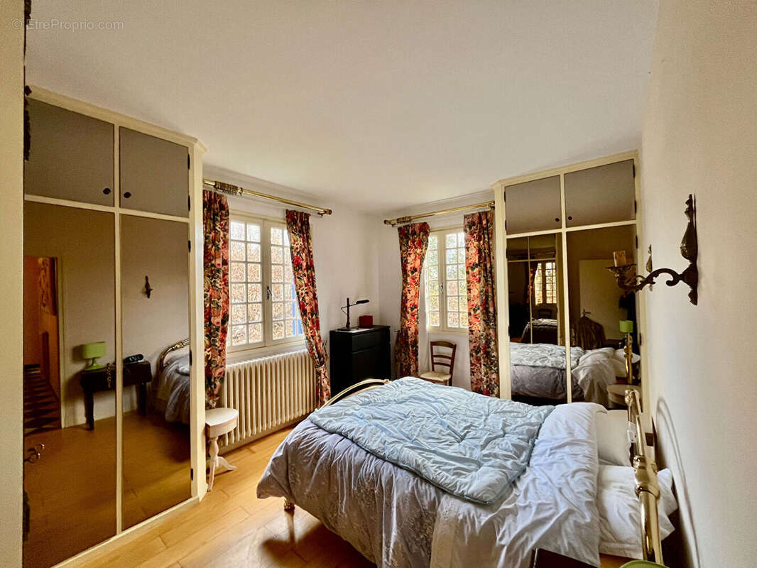 Maison à CASTELMORON-SUR-LOT