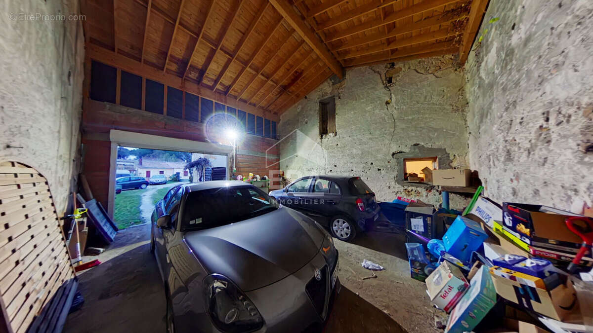 Maison à MARTIGNAS-SUR-JALLE