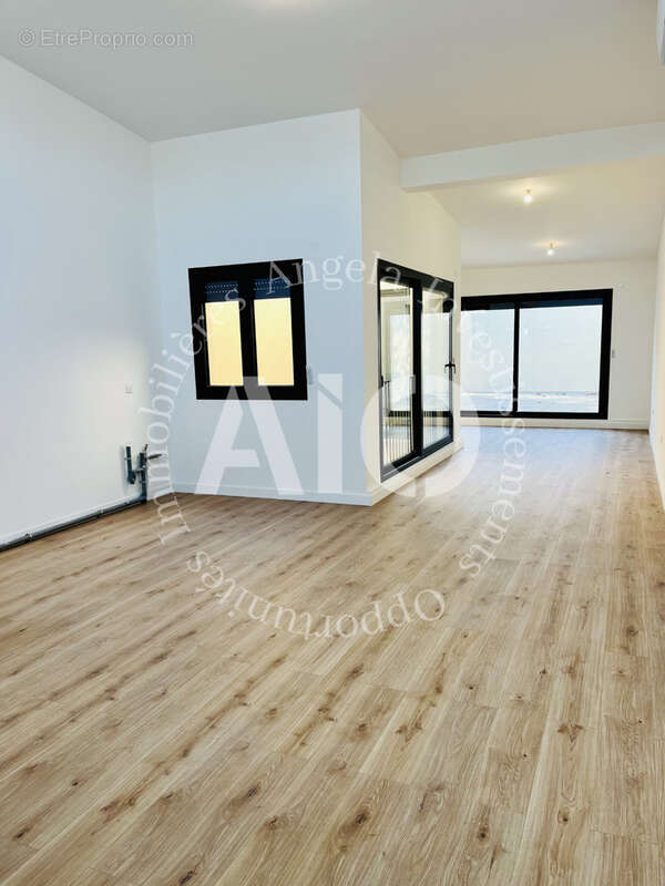 Appartement à ROMANS-SUR-ISERE