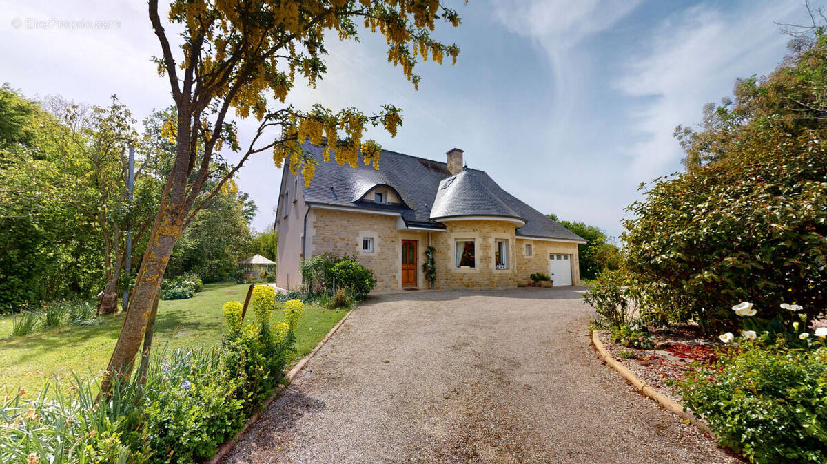 Maison à CAEN