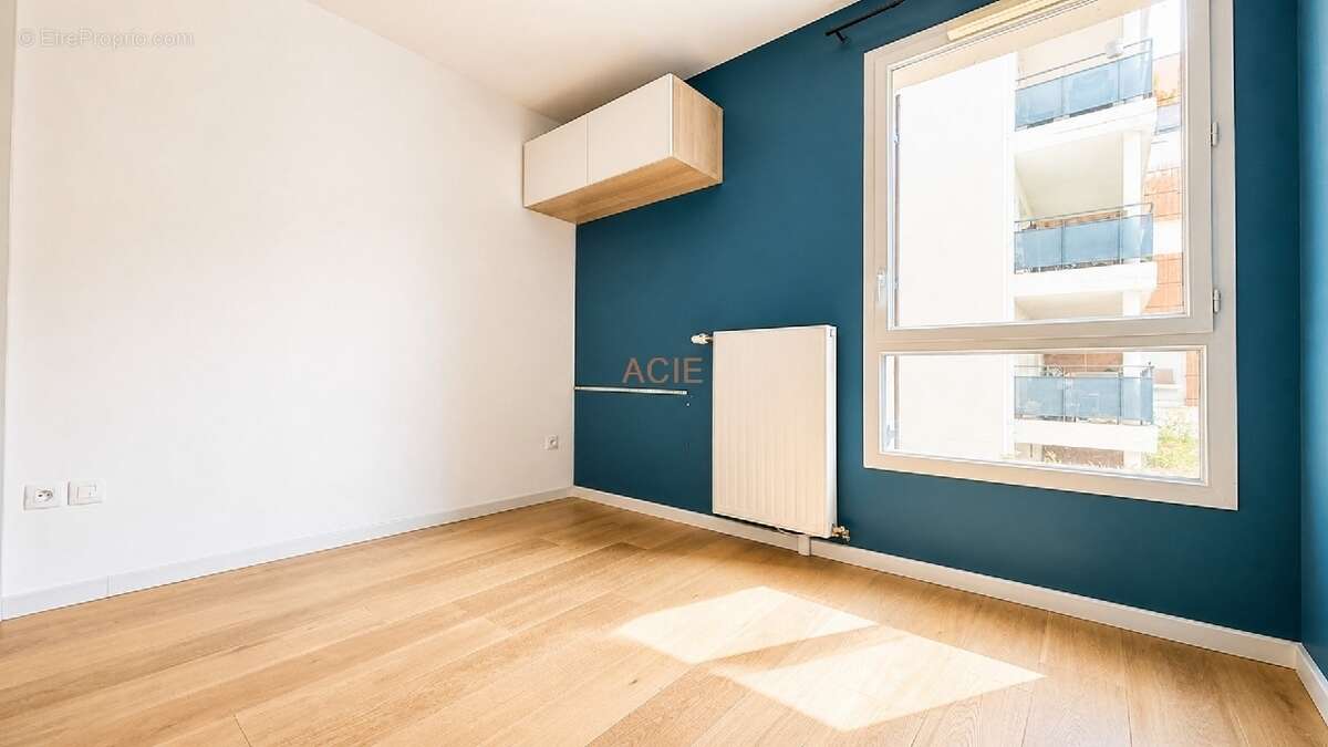 Appartement à LOUVRES
