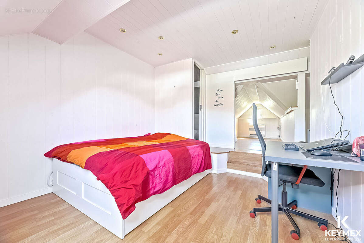 Maison à LOUVRES