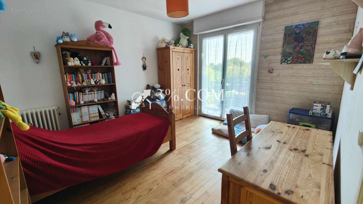 Maison à SAINT-PIERRE-DU-MONT