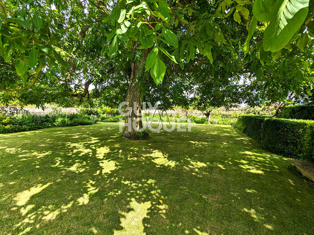 Maison à JAUNAY-CLAN