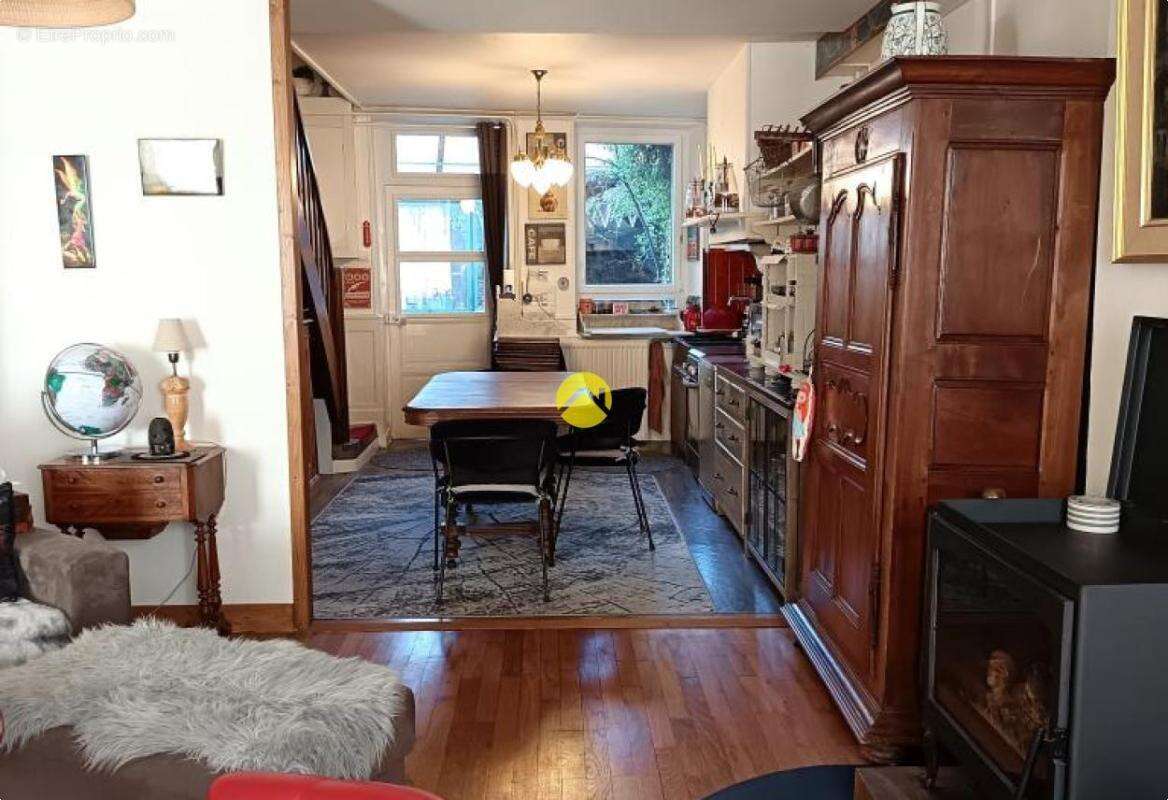 Maison à LE GRAND-BOURG