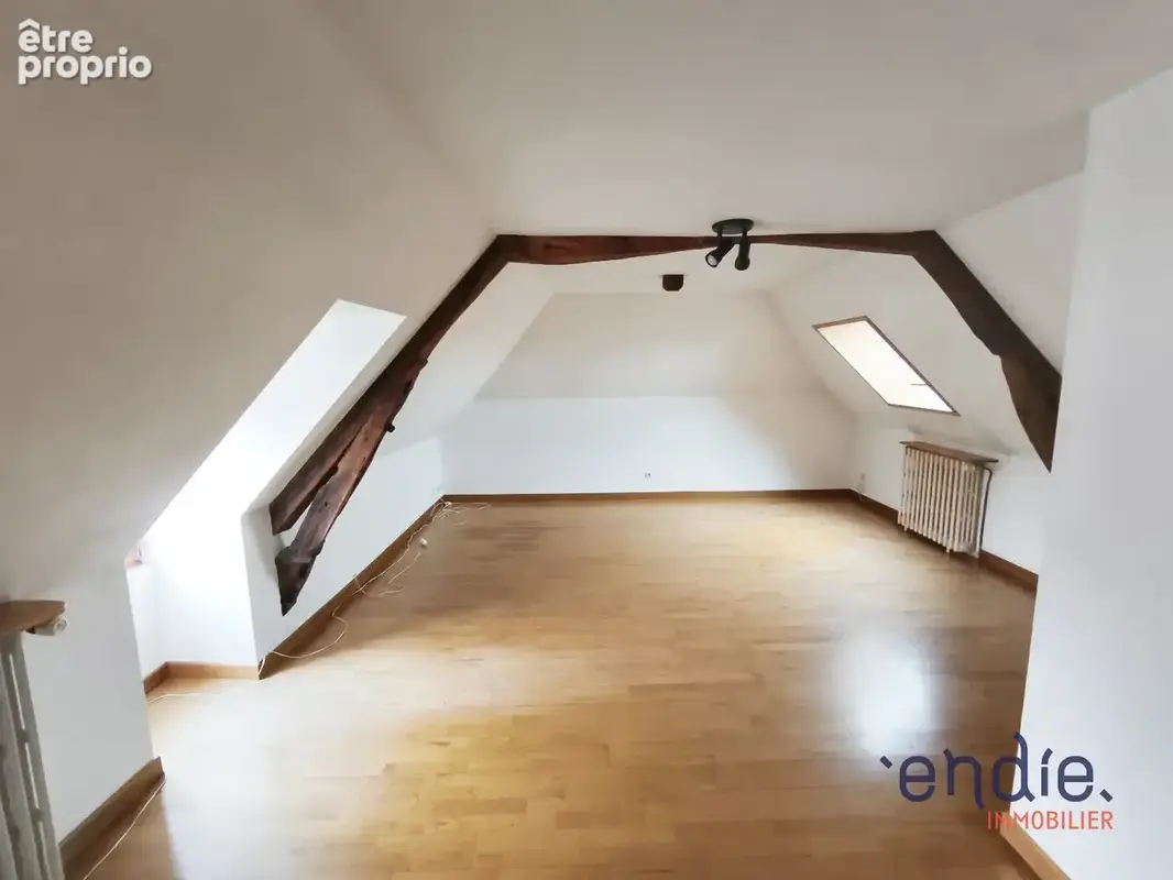 Maison familiale 3 chambres avec jardin et dépendances - photo 5
