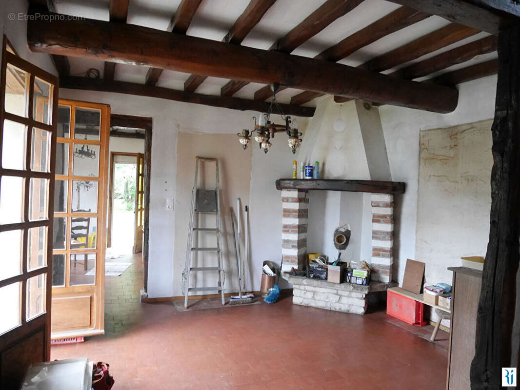 Maison à SAINT-PIERRE-DE-VARENGEVILLE