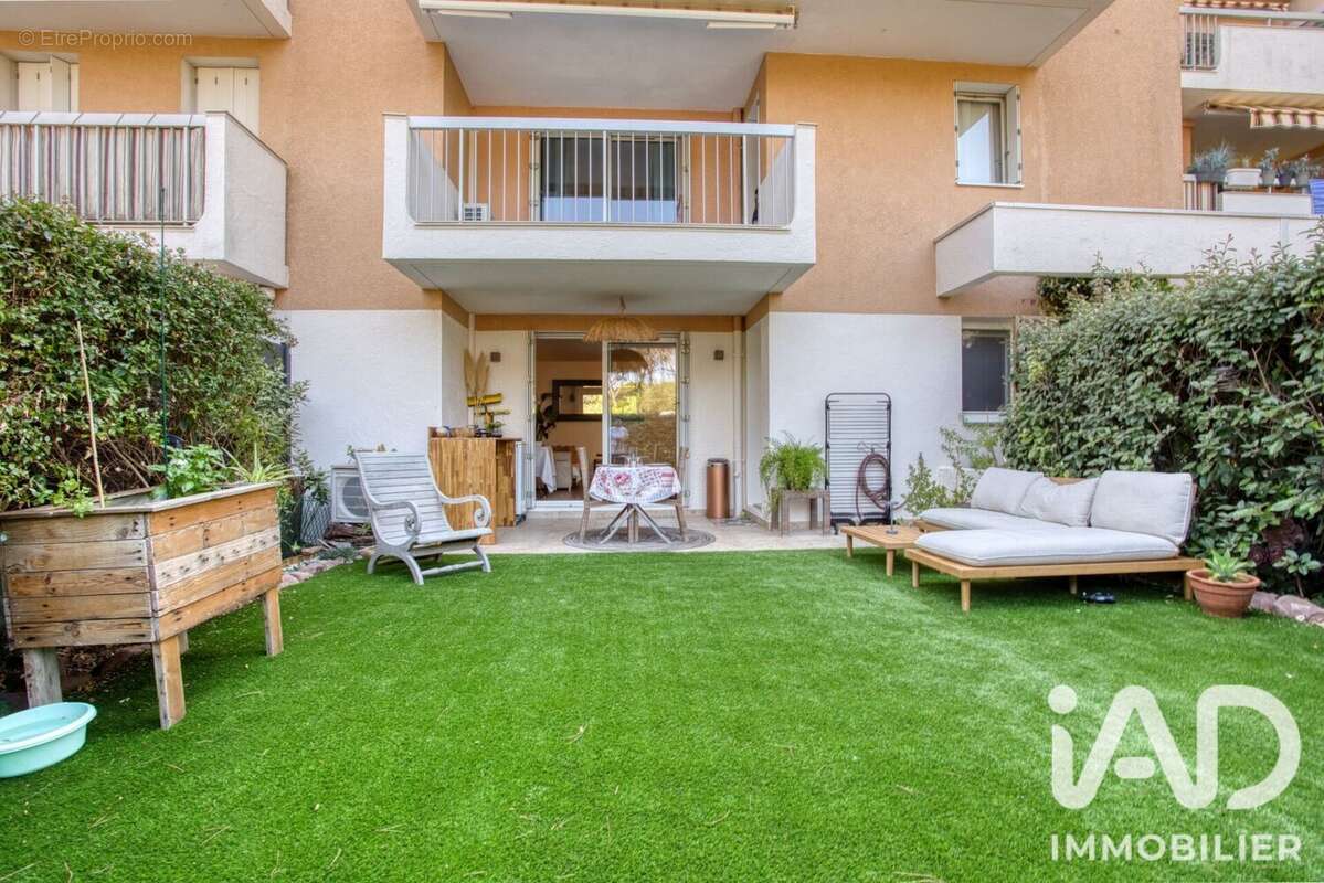 Appartement 43 m² à Saint-Raphael  - photo 6