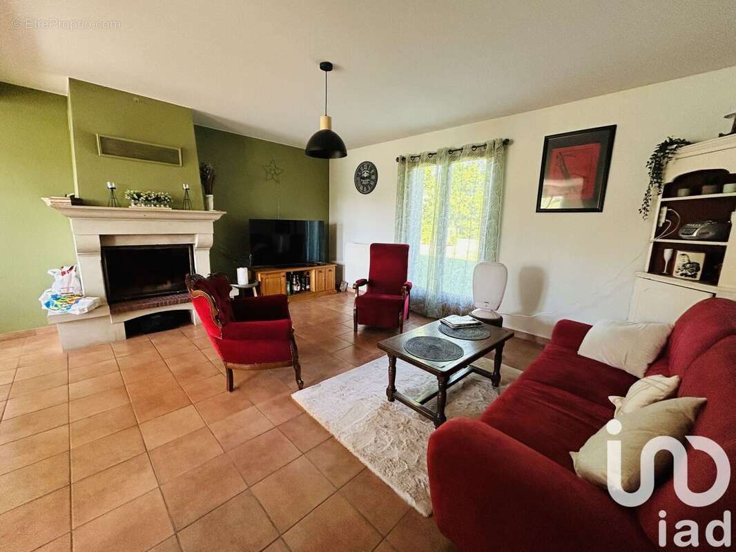 Photo 5 - Maison à HERY