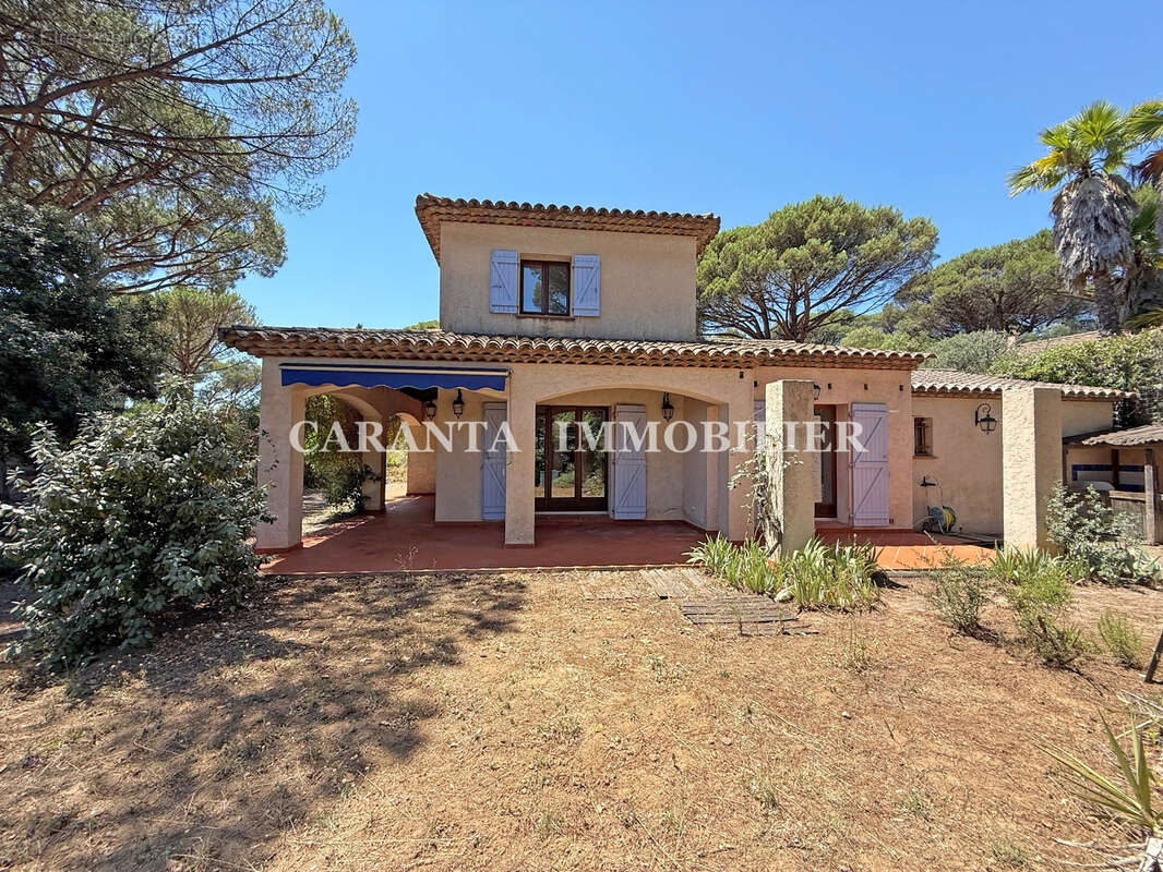 Vente villa 4 pièces Sainte-Maxime proche centre ville avec garage et piscinable - photo 3