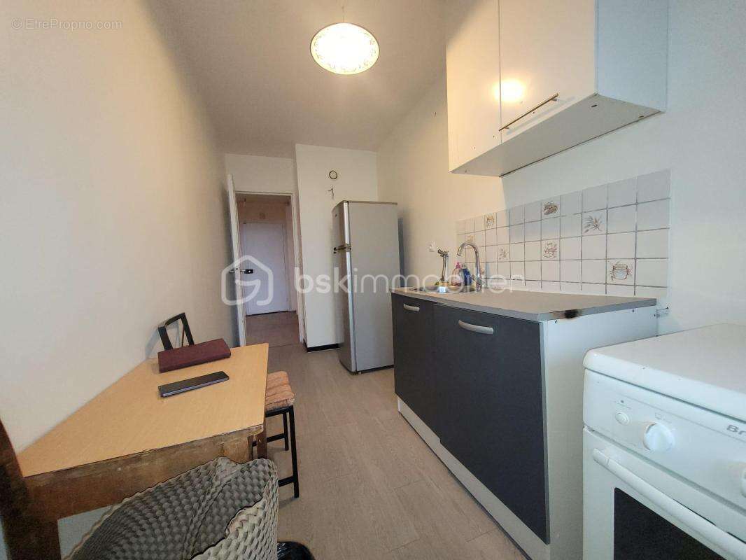 Appartement à AUBERVILLIERS