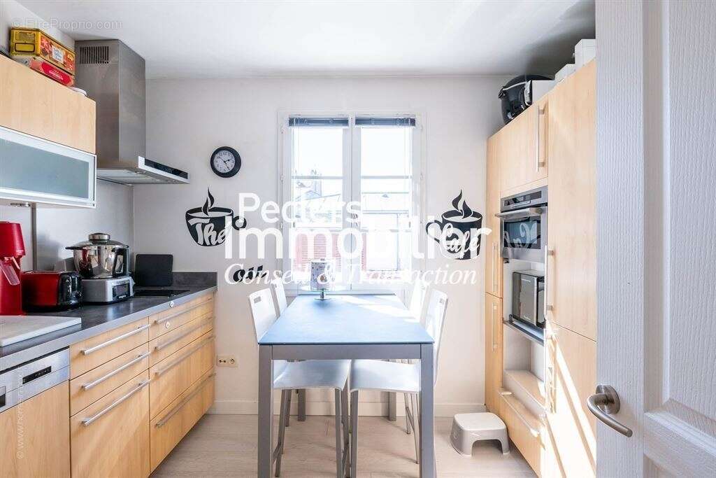 Appartement à RUEIL-MALMAISON