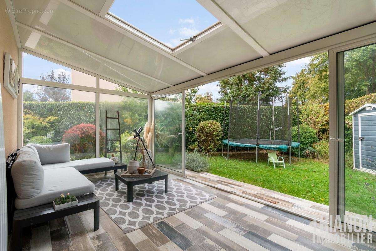 Maison à VILLEPREUX