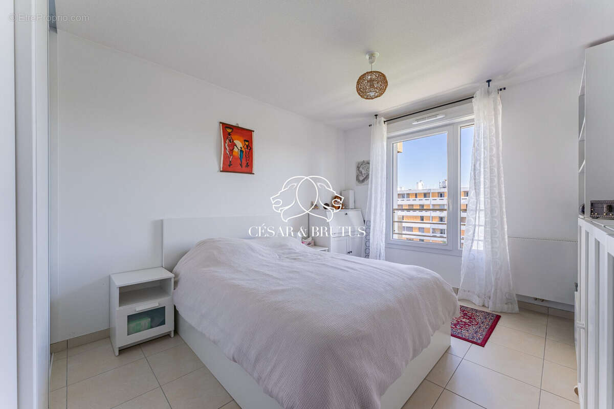 Appartement à LYON-9E