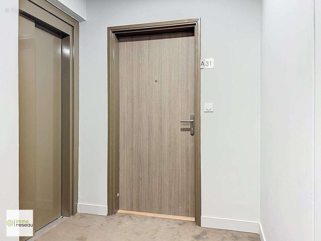 Appartement en résidence - photo 16