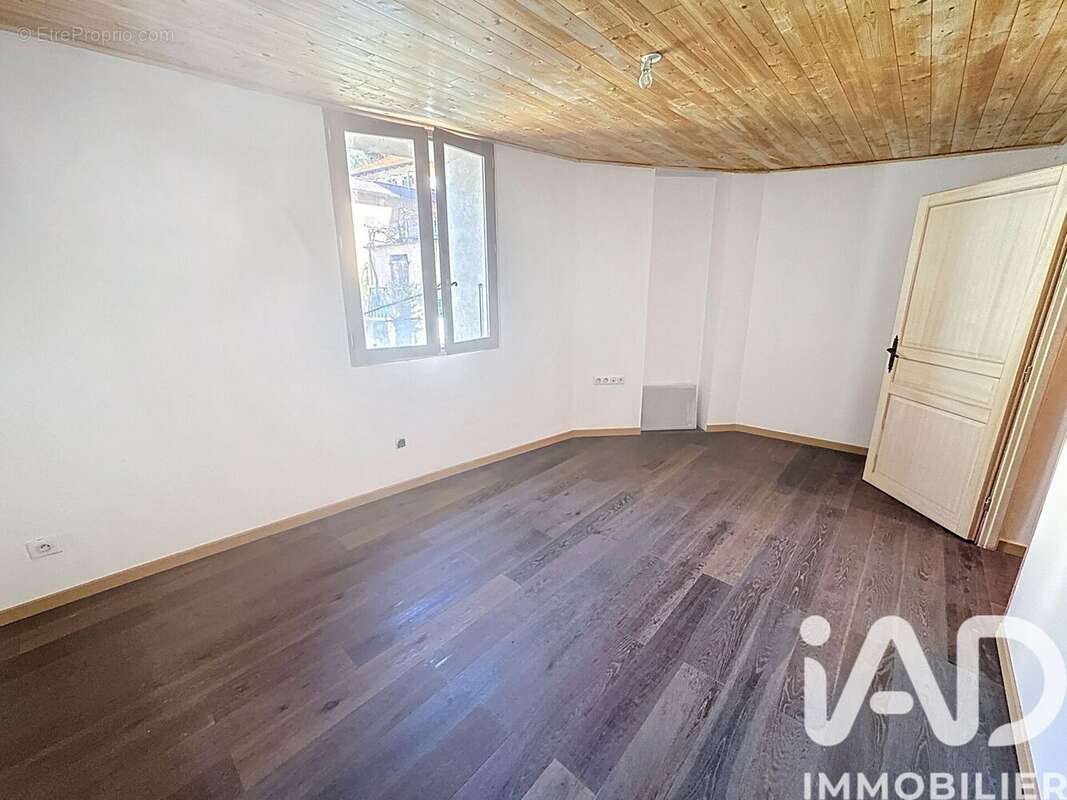 Appartement 52 m² à Saint-Sauveur-Sur-Tinee  - photo 8
