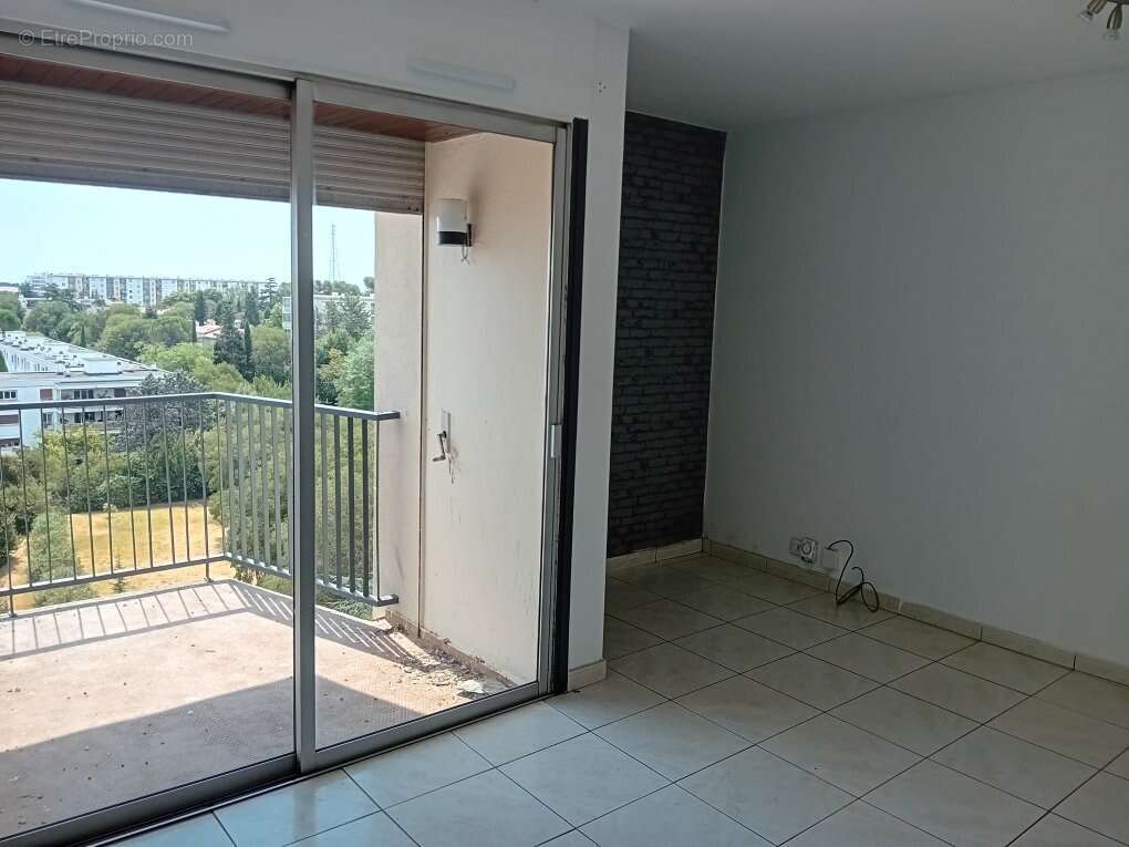 Appartement t2 a renover - photo 3