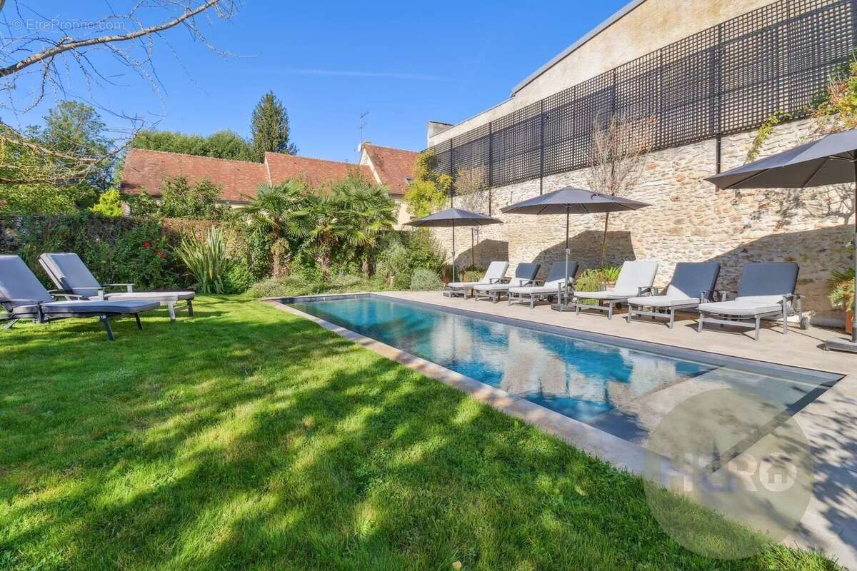 Maison à MONTFORT-L'AMAURY