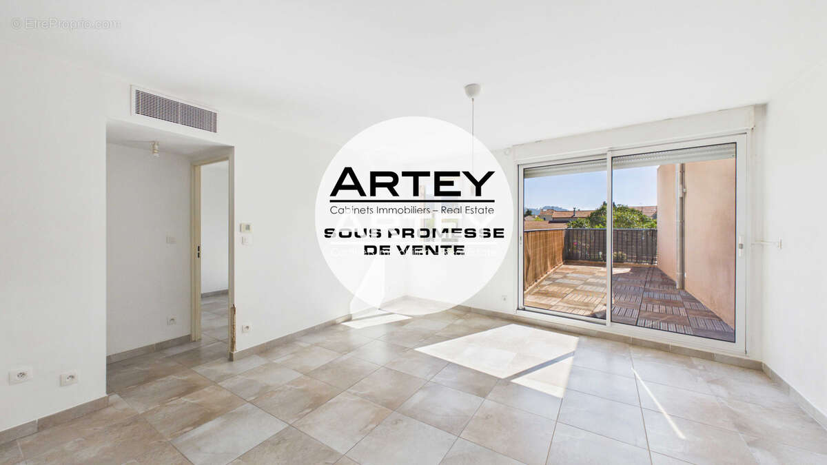 Appartement à CARQUEIRANNE
