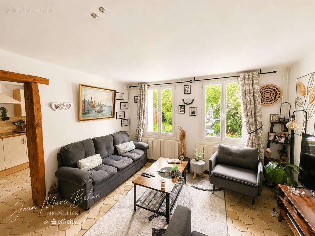 Maison à SAINT-GEORGES-MOTEL