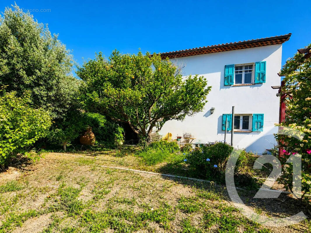 Maison à CAGNES-SUR-MER
