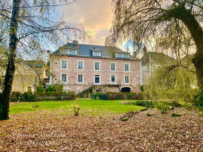 Maison à THIRON-GARDAIS