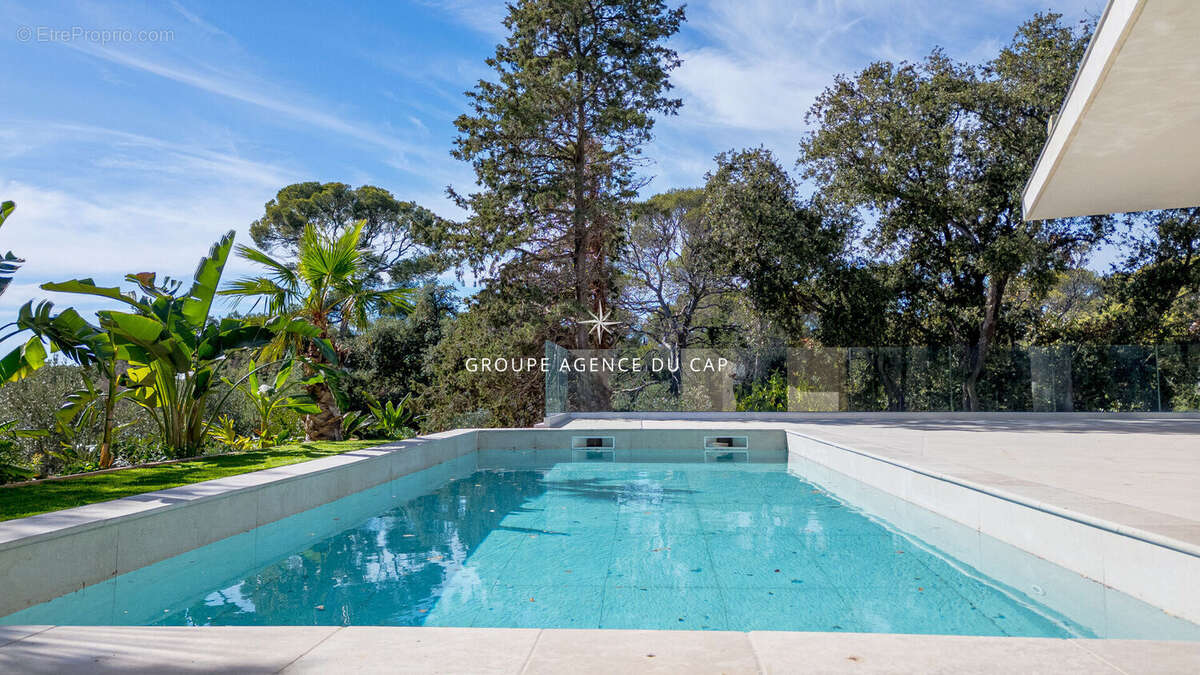 Maison à SAINT-RAPHAEL