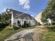 Maison à COMBS-LA-VILLE