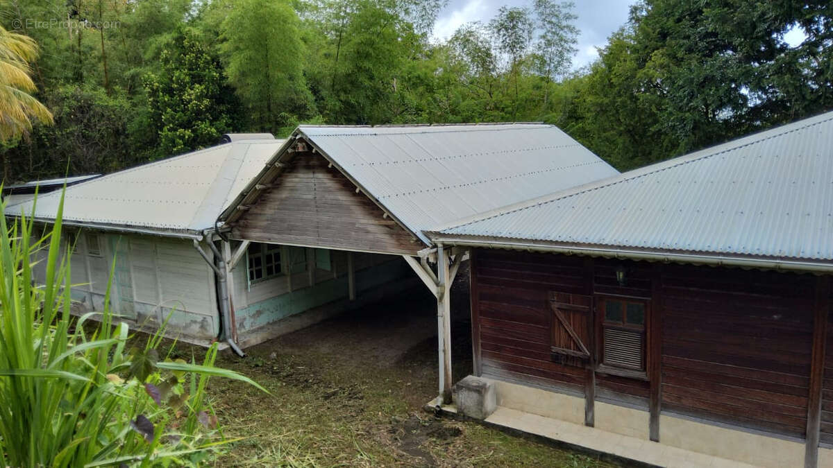 Maison à SAINT-PIERRE