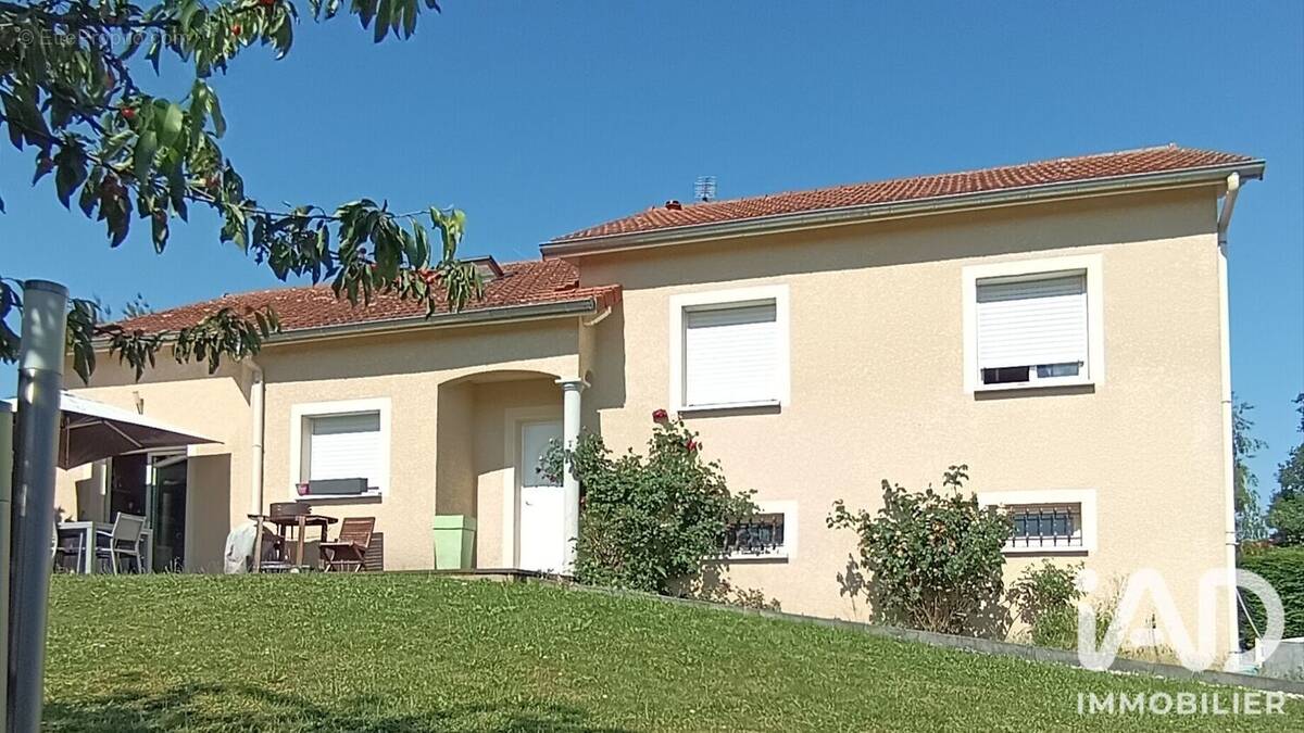 Photo 1 - Maison à VILLEREST