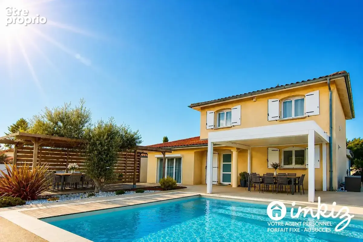 Maison familiale avec piscine et beaux volumes - photo 16
